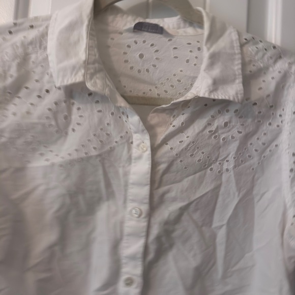 White Eyelet Button-Up Shirt - Picture 2 of 4
